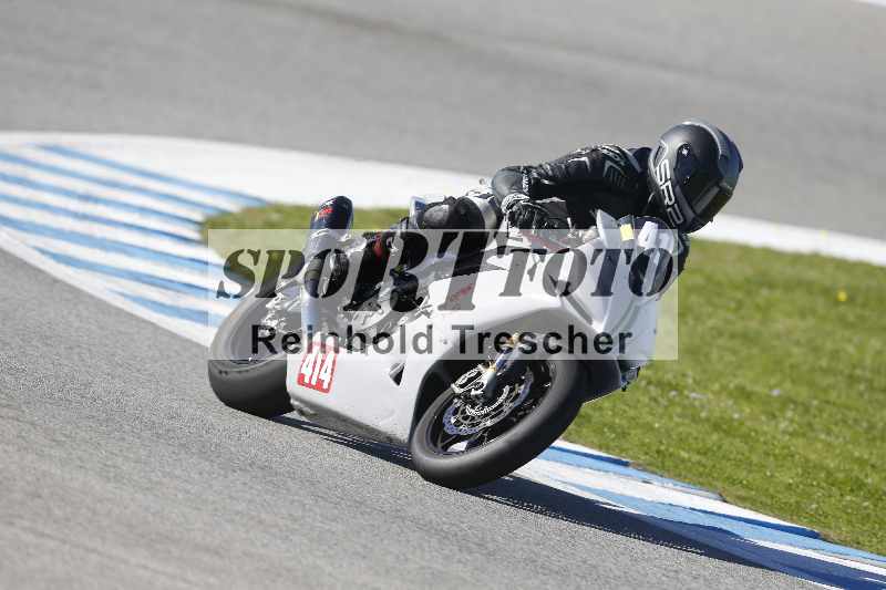 /Archiv-2025/02 28.-31.01.2025 Moto Center Thun Jerez/gruen-green/414